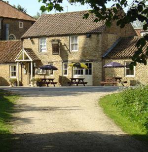 Downe Arms Country Inn 위캄 외부 사진