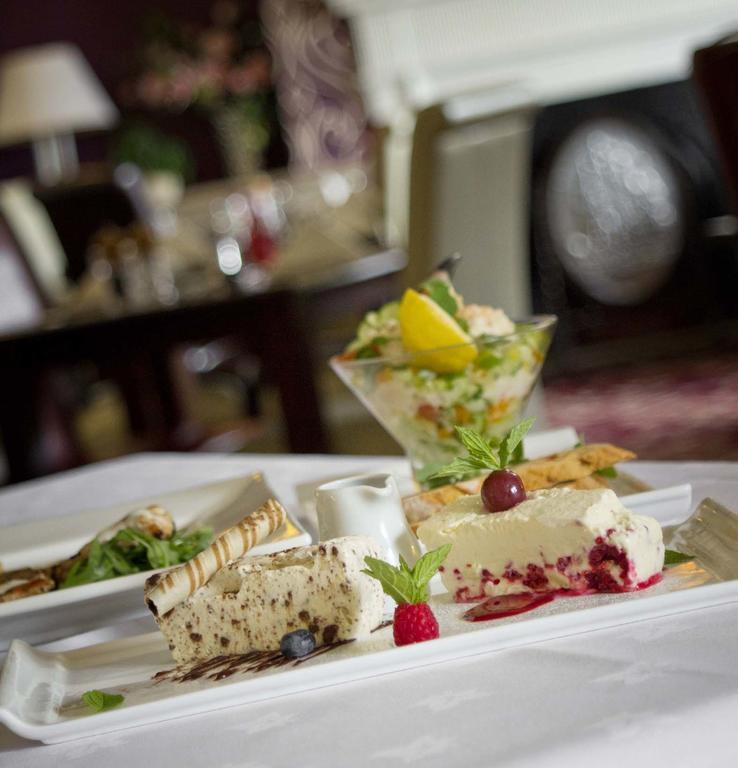 Downe Arms Country Inn 위캄 외부 사진